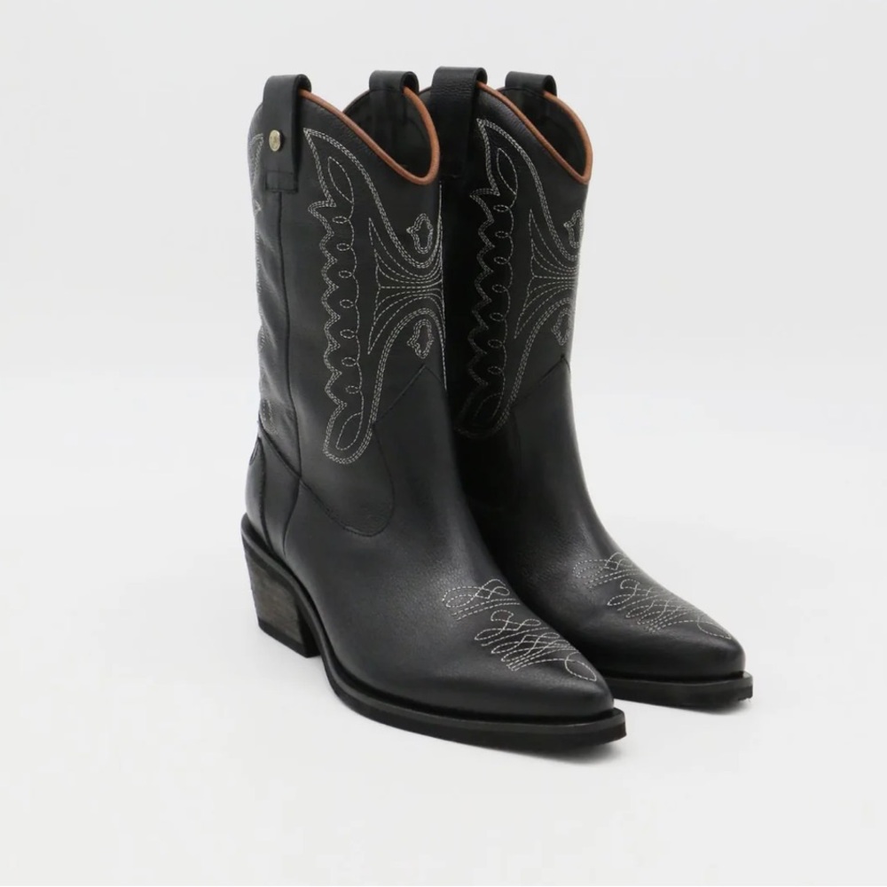 Black Leather Western Cowboy Boots